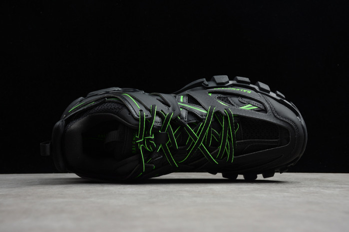 bl tess s. gomma trek low sneakers black green 11607