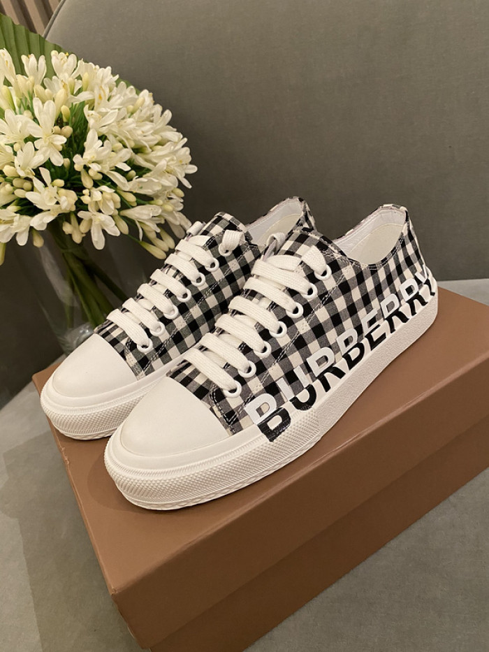 BUBERY SNEAKER
