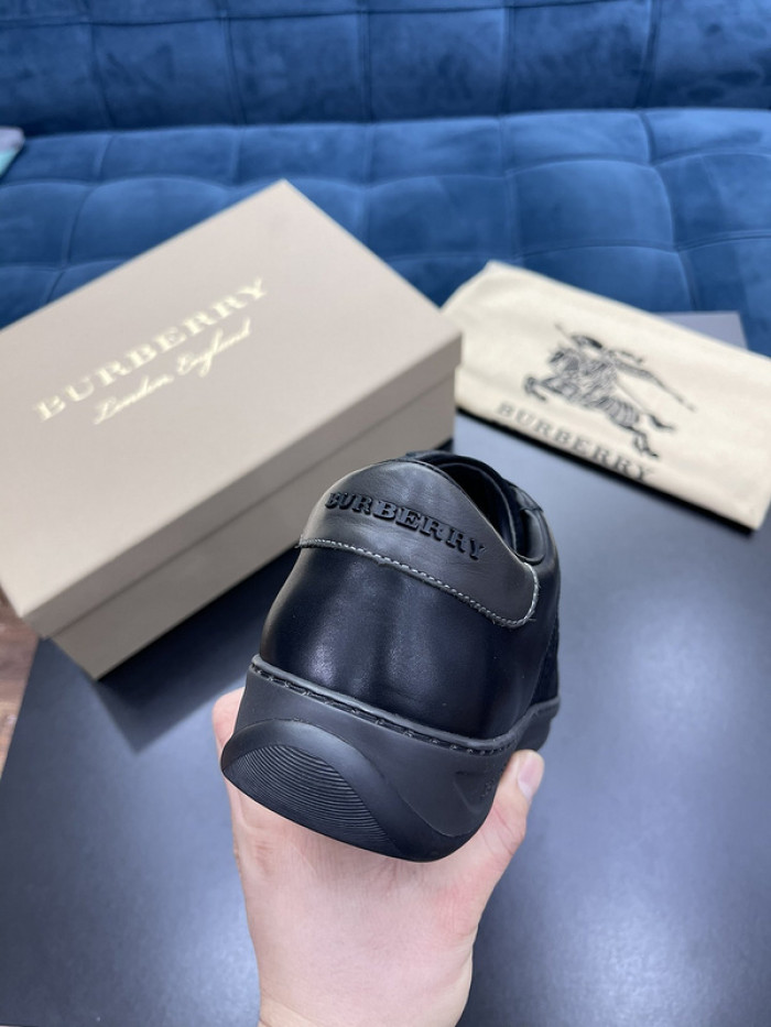 BUBERY SNEAKER