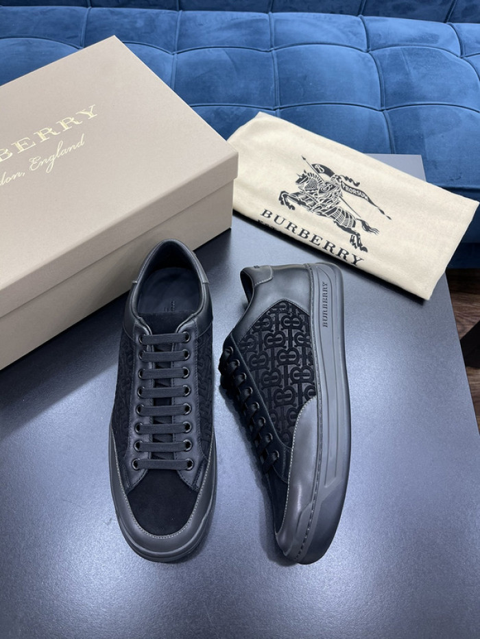 BUBERY SNEAKER