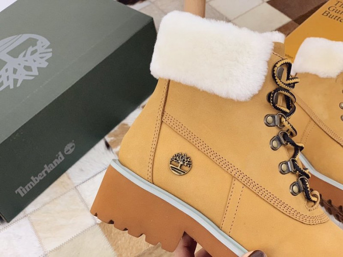 TIMBERLAND BOOTS