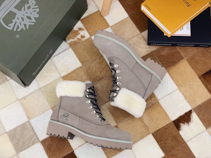 TIMBERLAND BOOTS