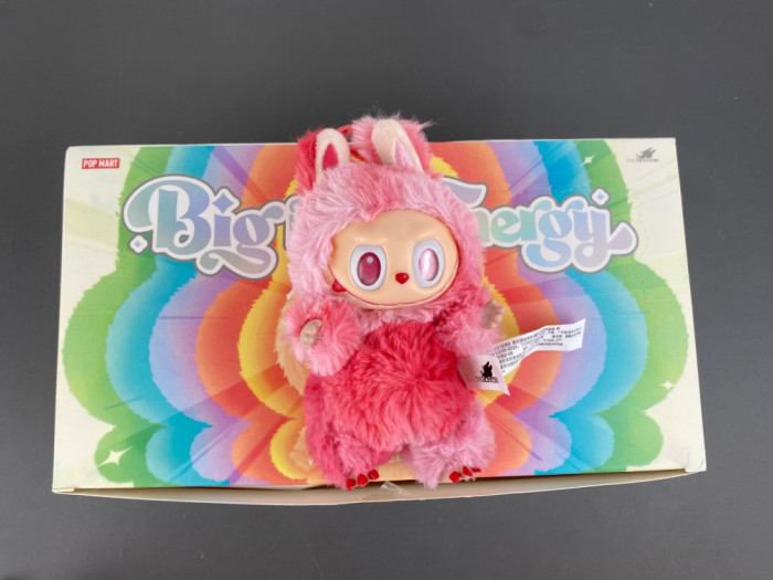 POP MART LABUBU SUIT 202507021