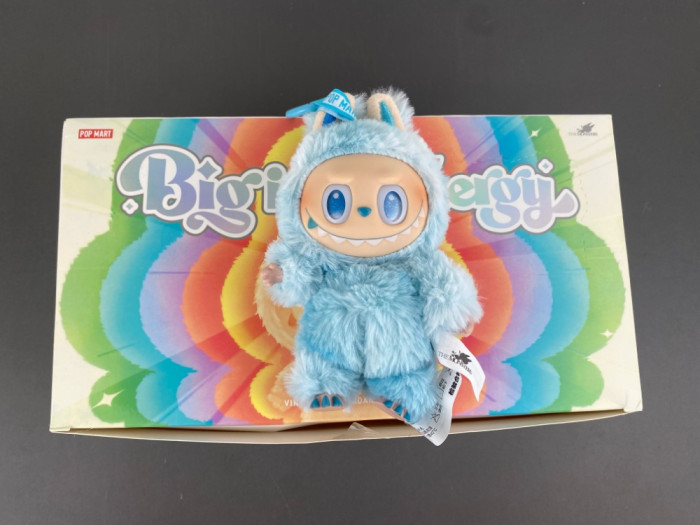 POP MART LABUBU SUIT 202507021