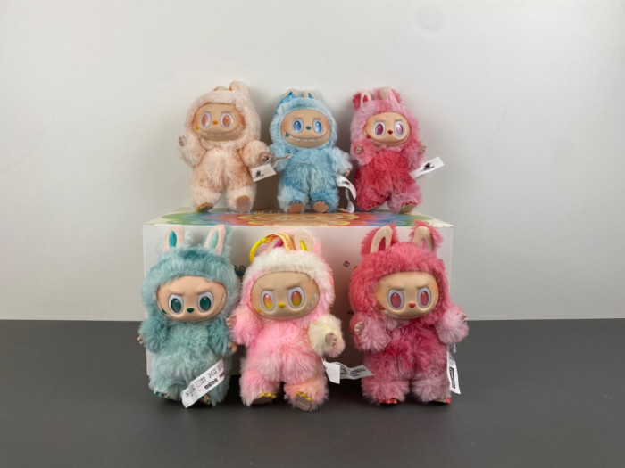 POP MART LABUBU SUIT 202507021