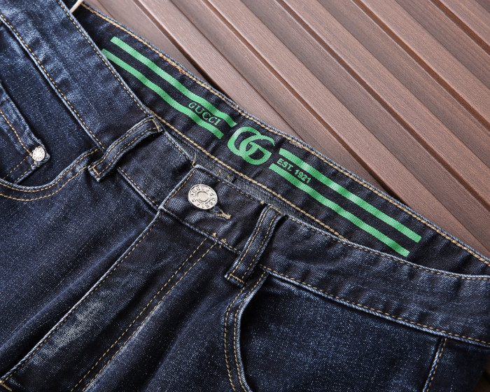 GUCCI PANTS G3612